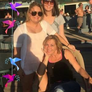 Meet your Posher, Debbie